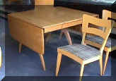 M154 Dogbone Chairs, 1950-55, and Triple Ped Table